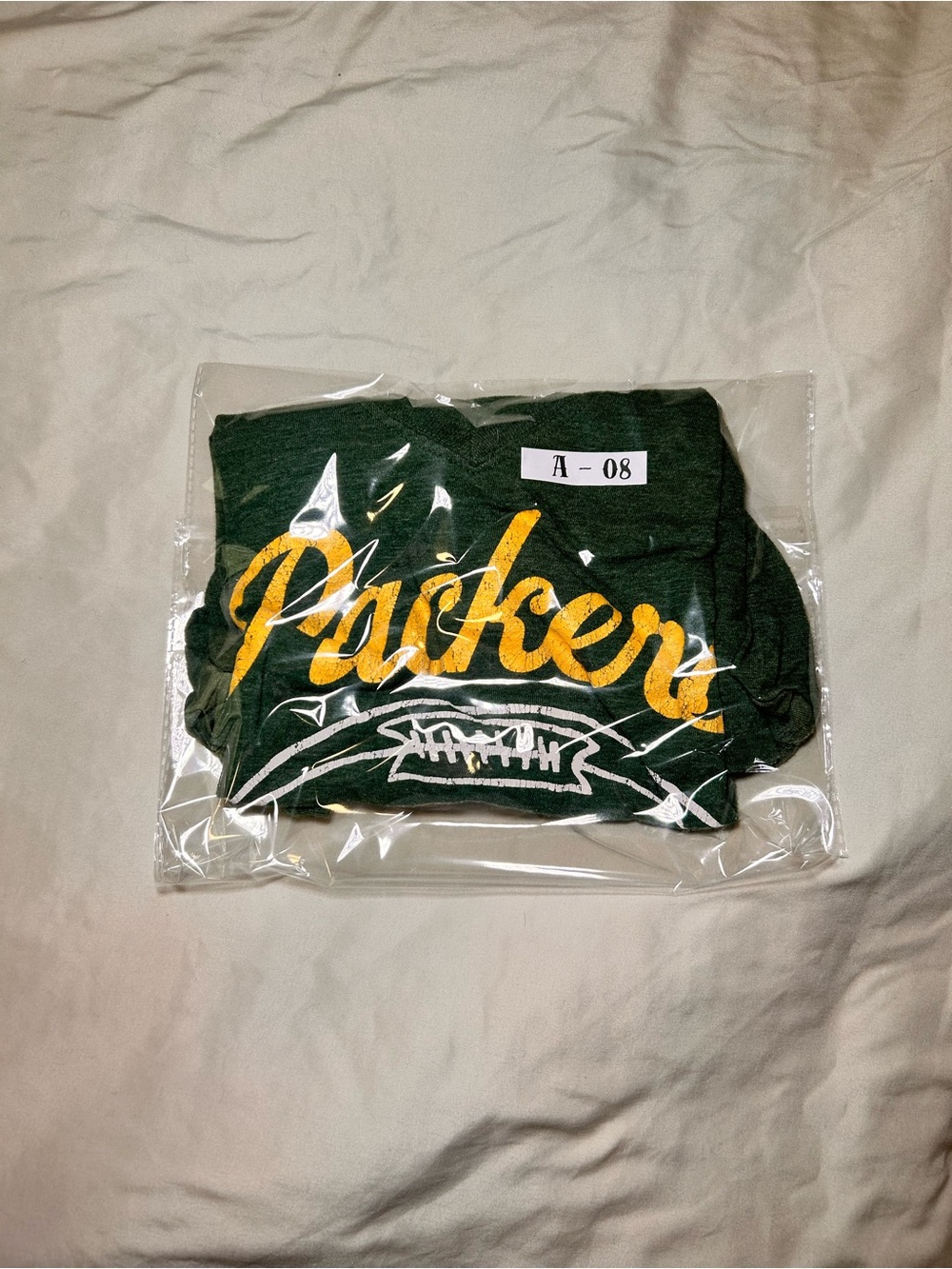 Green Bay Packers Green V-Neck T-Shirt NFL - Picture 7 of 7